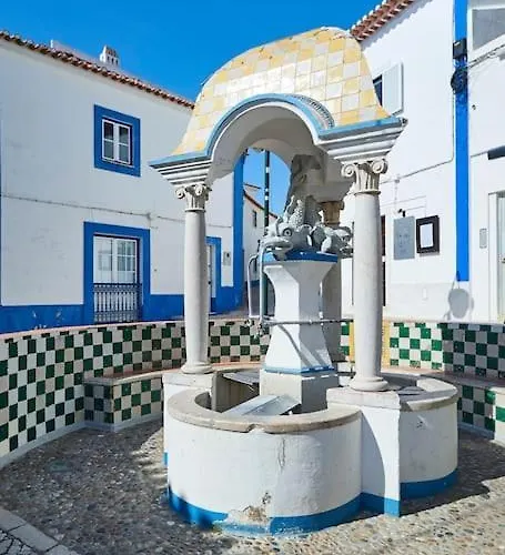 Timeless Loft At The Village Apartment *