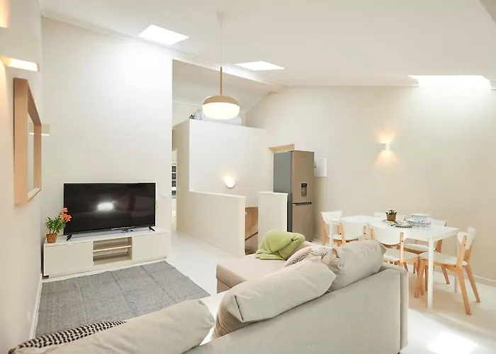 Apartment Timeless Loft At The Village