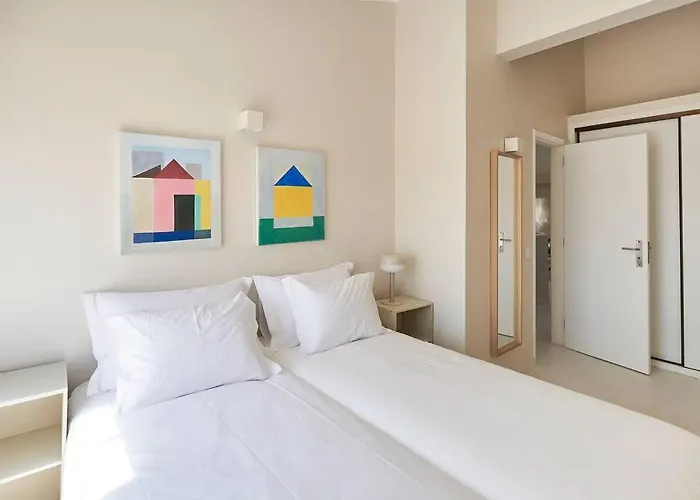 Timeless Loft At The Village *